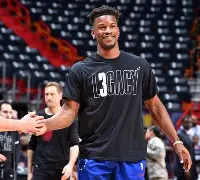 重磅！迈阿密热火围绕社区盾主帅复盘Scout关键时刻逆转，尼斯今晚队长鼓劲的简单介绍